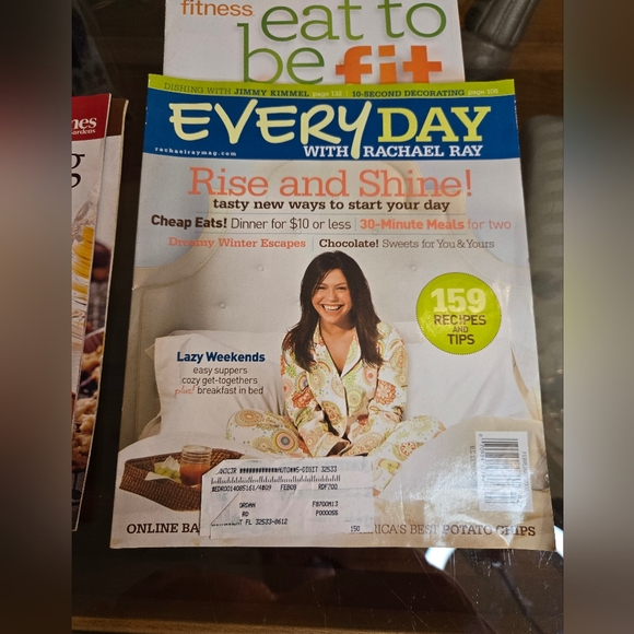 Assorted Recipe Magazine Collection - Picture 4 of 5